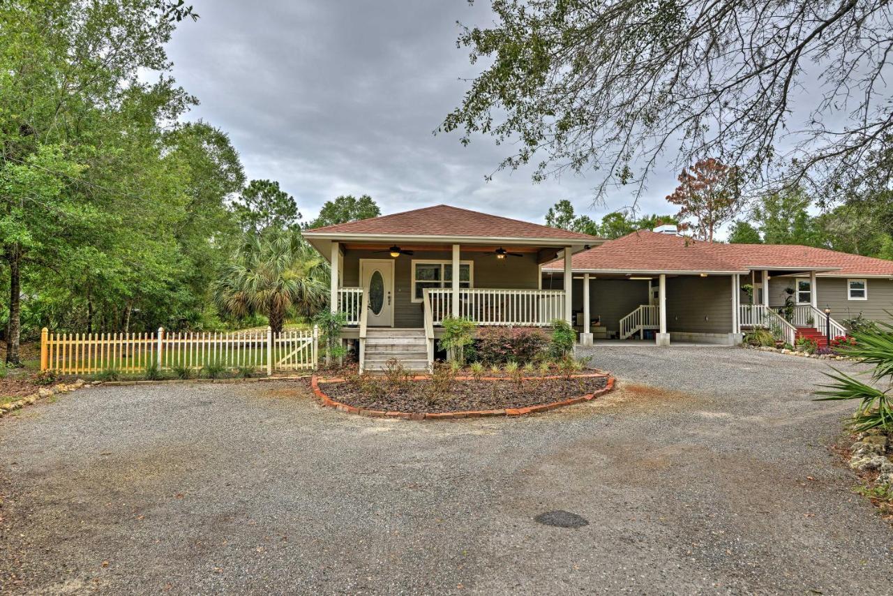 Crystal River Cottage On 1 Acre With Deck And Porch! Yankeetown Exterior foto